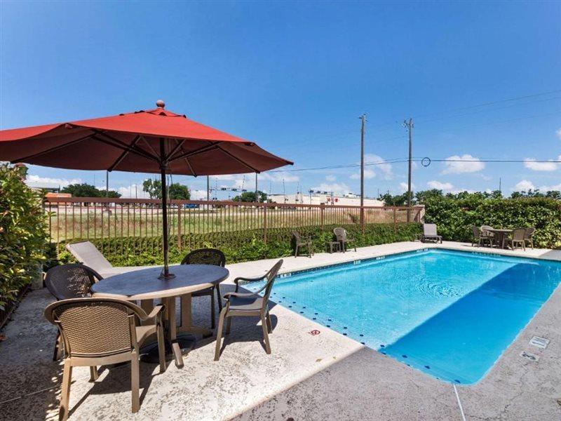 Quality Inn Cedar Park Extérieur photo